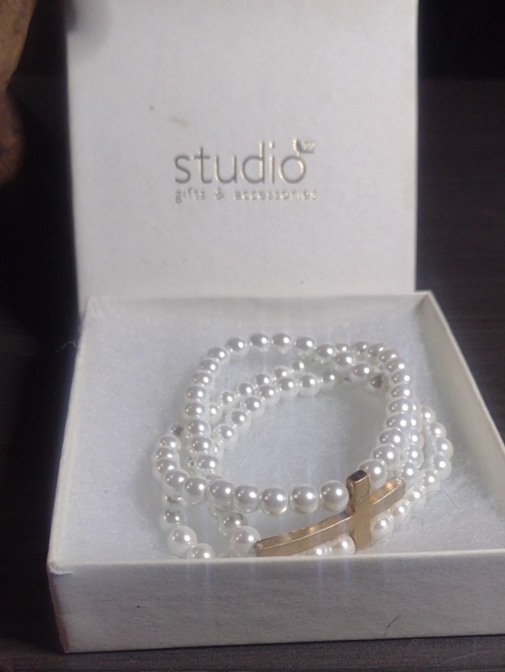 Studio White Pearl Stretch Bracelet with Gold Cross Charm